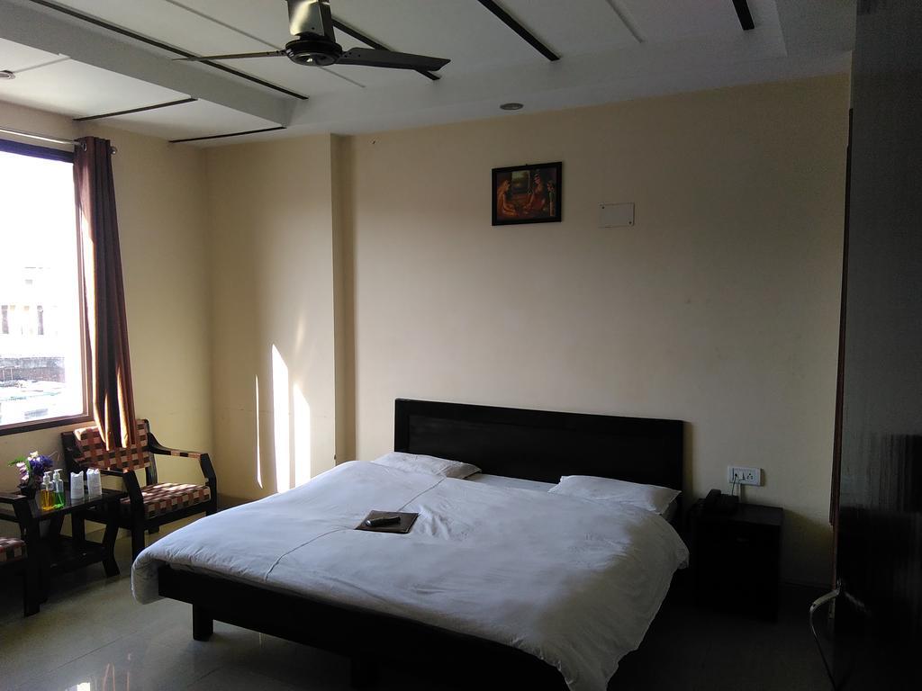 Hotel Aananda Haridwar Exterior photo