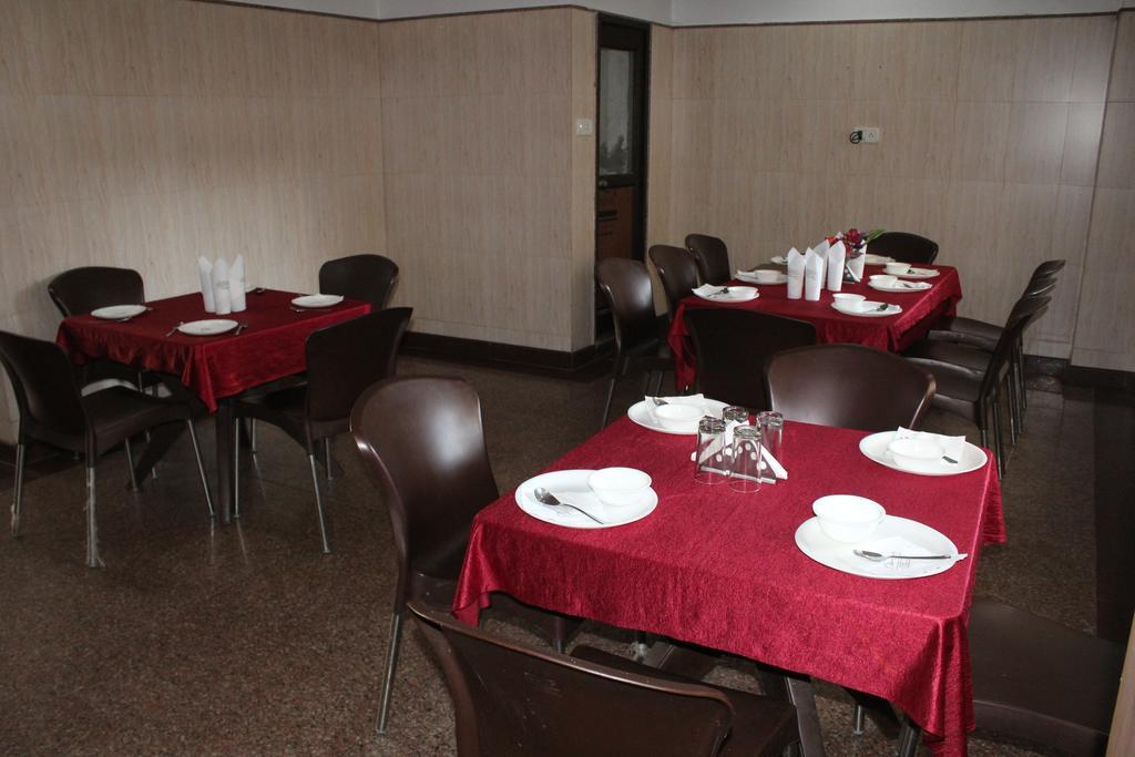 Hotel Aananda Haridwar Exterior photo